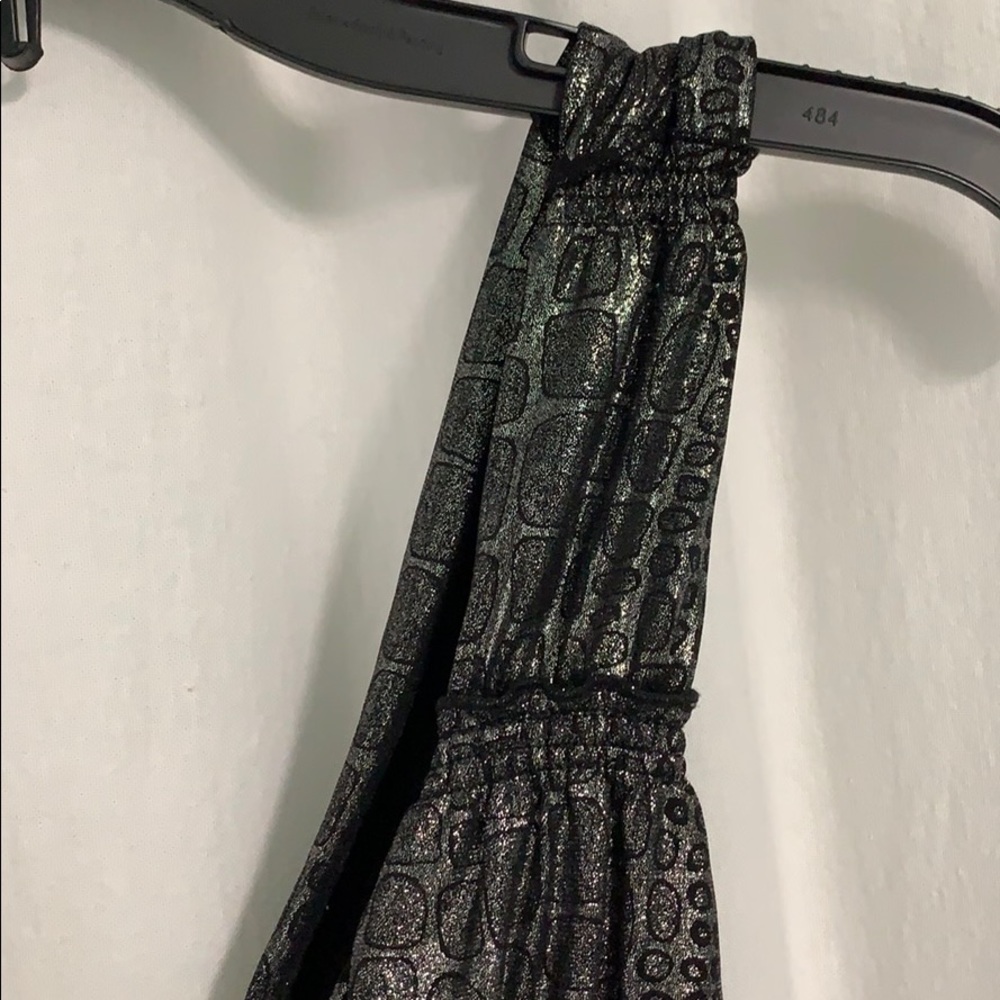 Dress - Picture 4 of 6